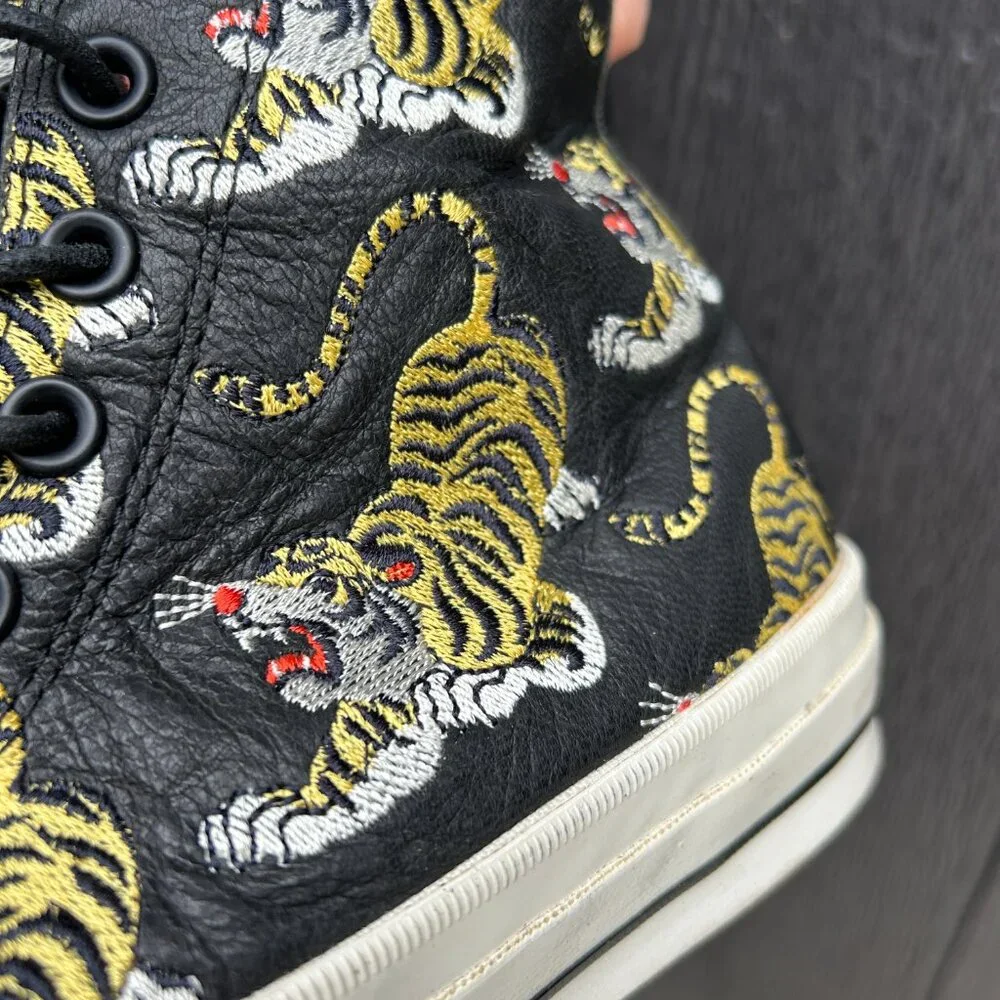 CONVERSE Chuck Taylor Hi Dokuro Tiger - Picture 2 of 6